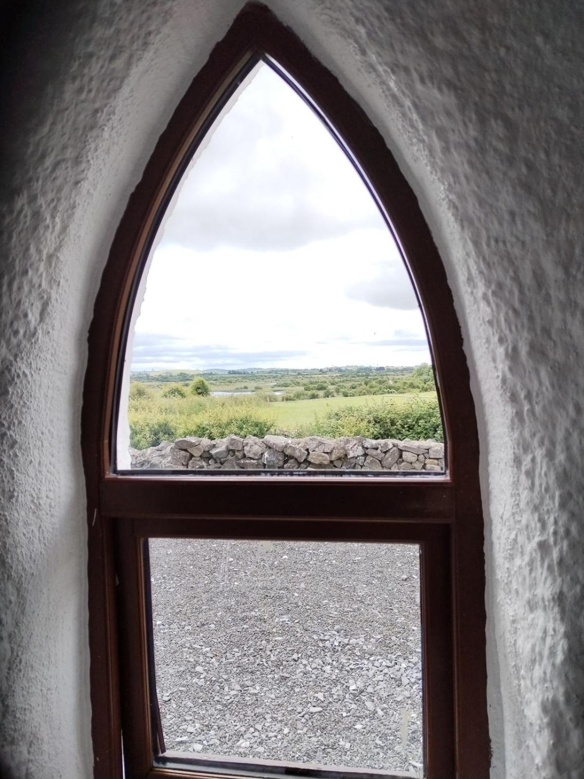Вілла The Burren Art Gallery Built In 1798 Tubber Екстер'єр фото